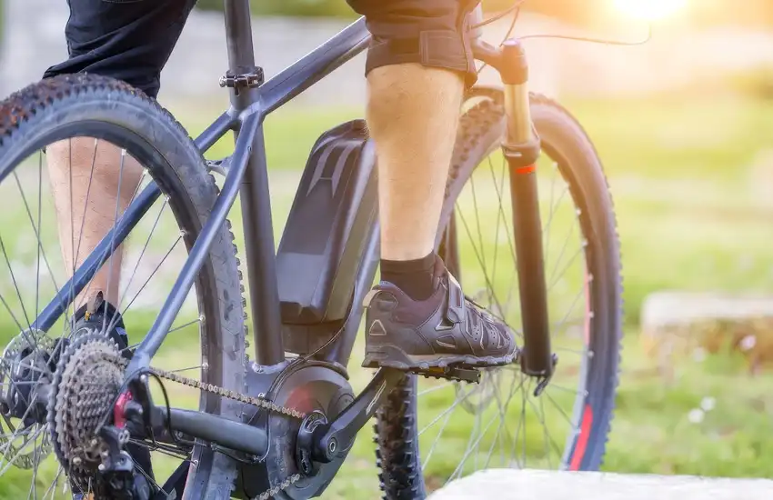 Heat treatment of electric bicycle parts