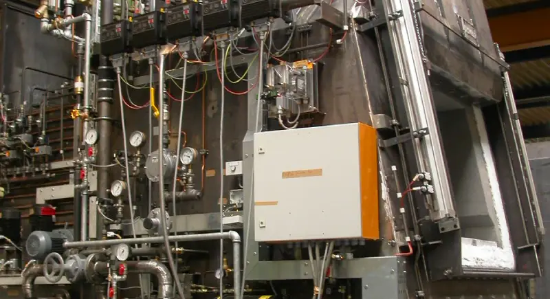 four bach traitement sous atmosphere